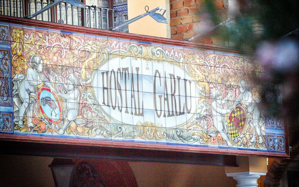 Hostal Garlu Λα Ράμπλα Εξωτερικό φωτογραφία