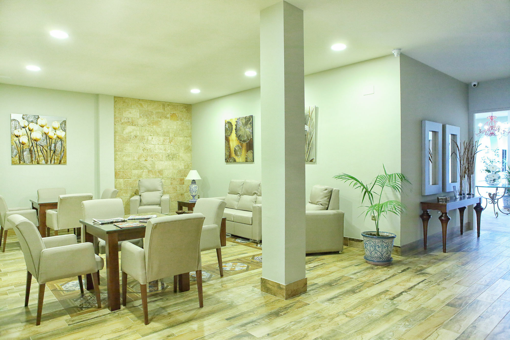 Hostal Garlu Λα Ράμπλα Εξωτερικό φωτογραφία